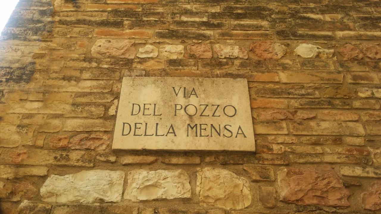 Palazzo Calocci Appartamenti In Assisi Bagian luar foto